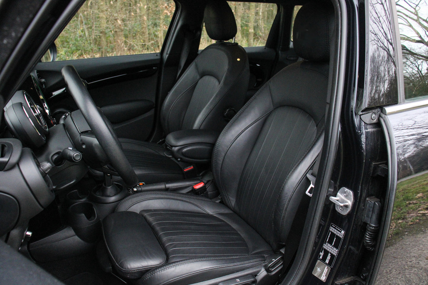 Mini Cooper S // 82.787 km - Benzine - 2020