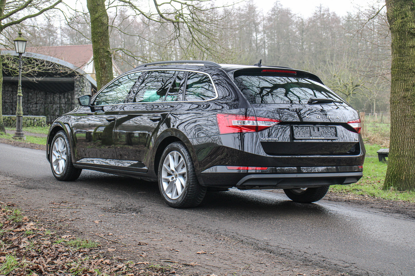 Skoda SuperB // 91.023 km - Benzine/hybride - 2020