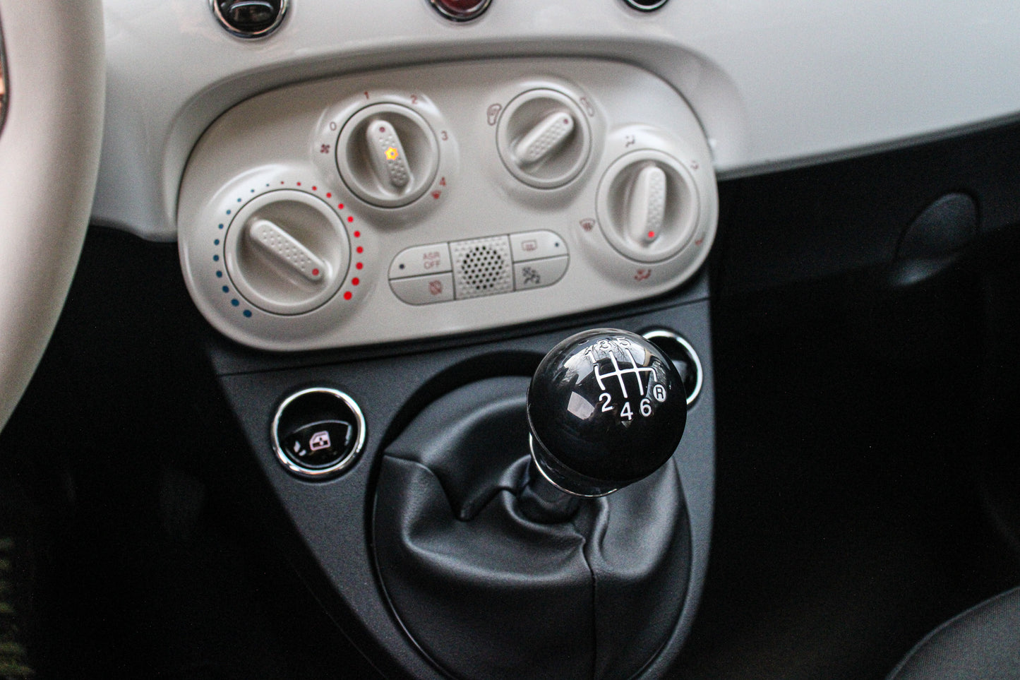 Fiat 500 // 8.293 km - Benzine/hybride - 2024