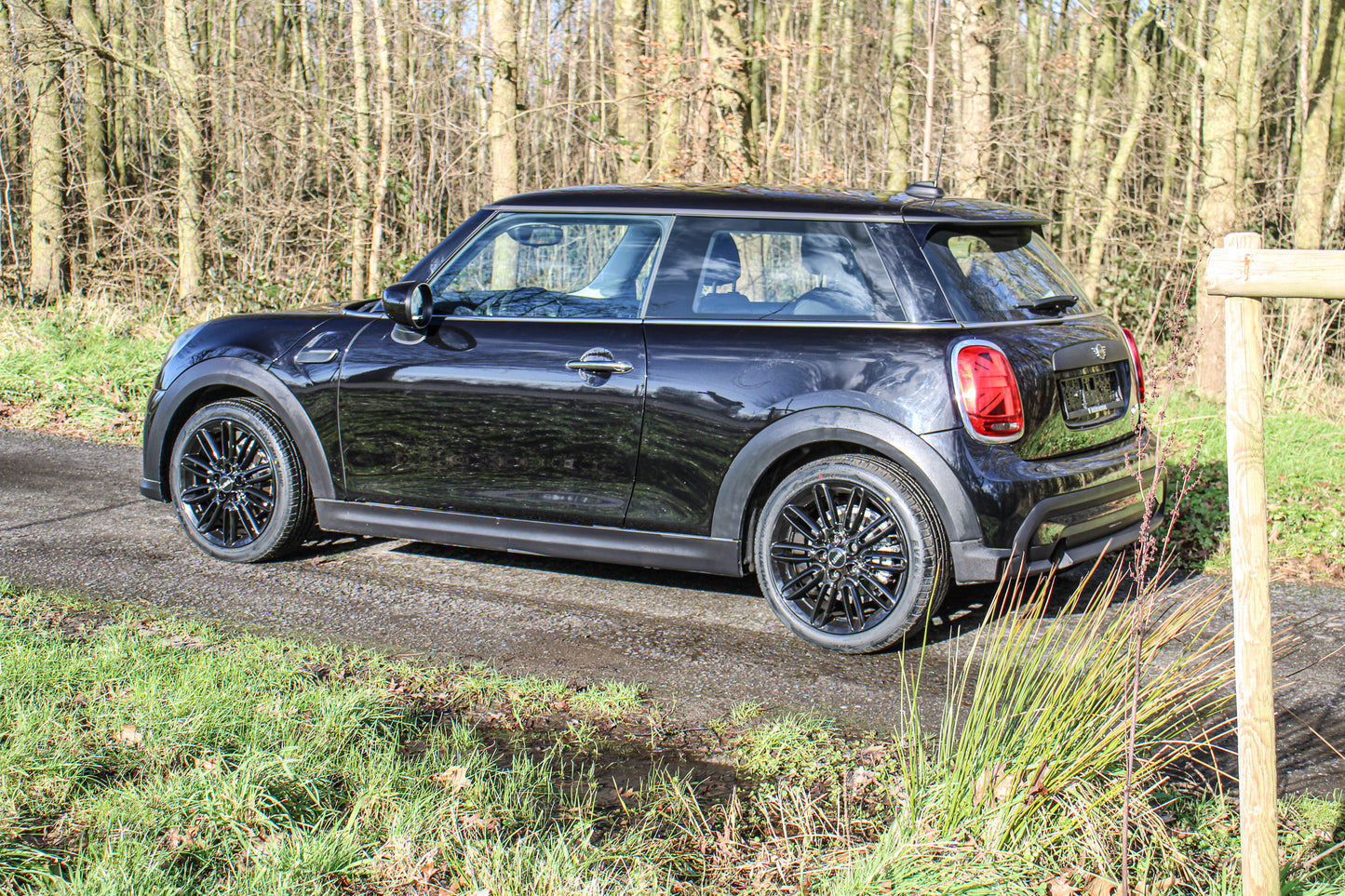 Mini One // 83.351 km - Benzine - 2021