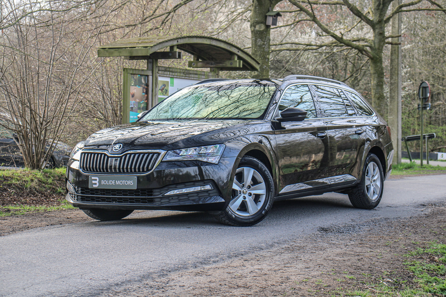 Skoda Superb // 82.150 km - Benzine - 2019