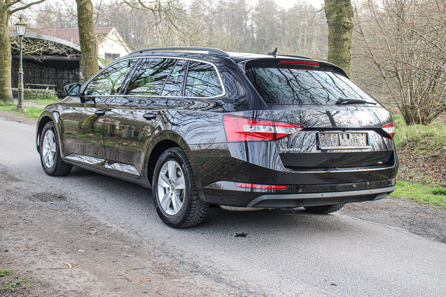 Skoda Superb // 82.150 km - Benzine - 2019