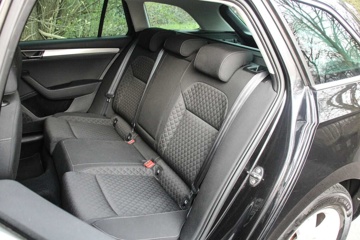 Skoda Superb // 82.150 km - Benzine - 2019
