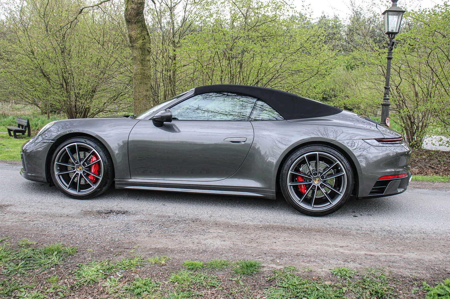 Porsche 911 Cabriolet // 18.757 km - Benzine - 2021