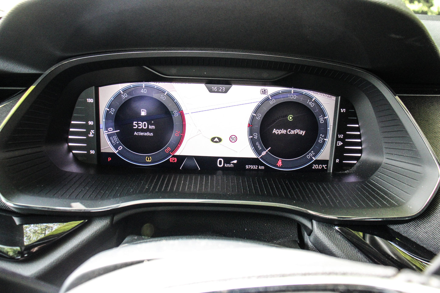Skoda Octavia // 97.932 km - Benzine - 2023