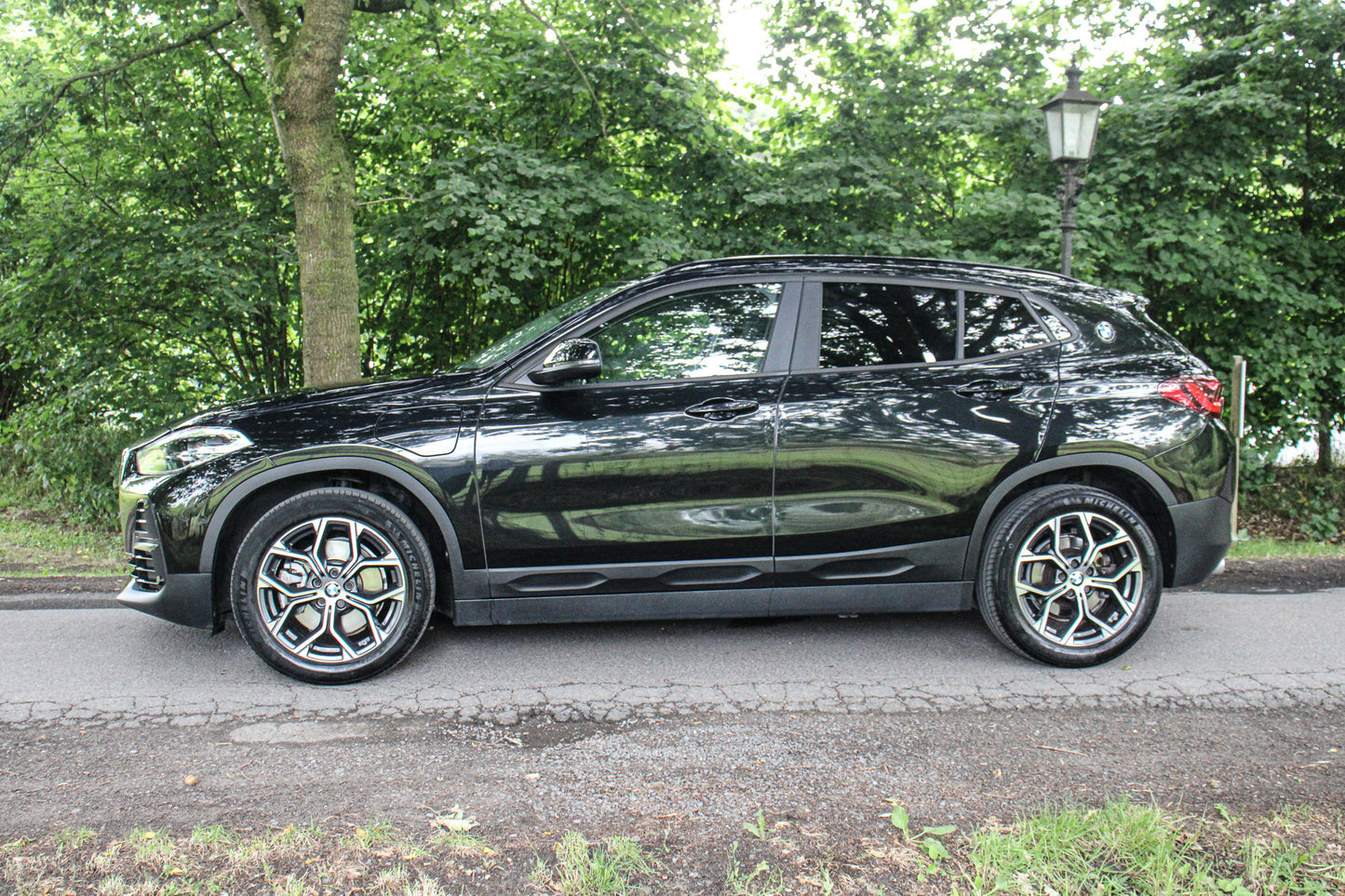 BMW X2 // 99.301 km - Benzine/hybride - 2021