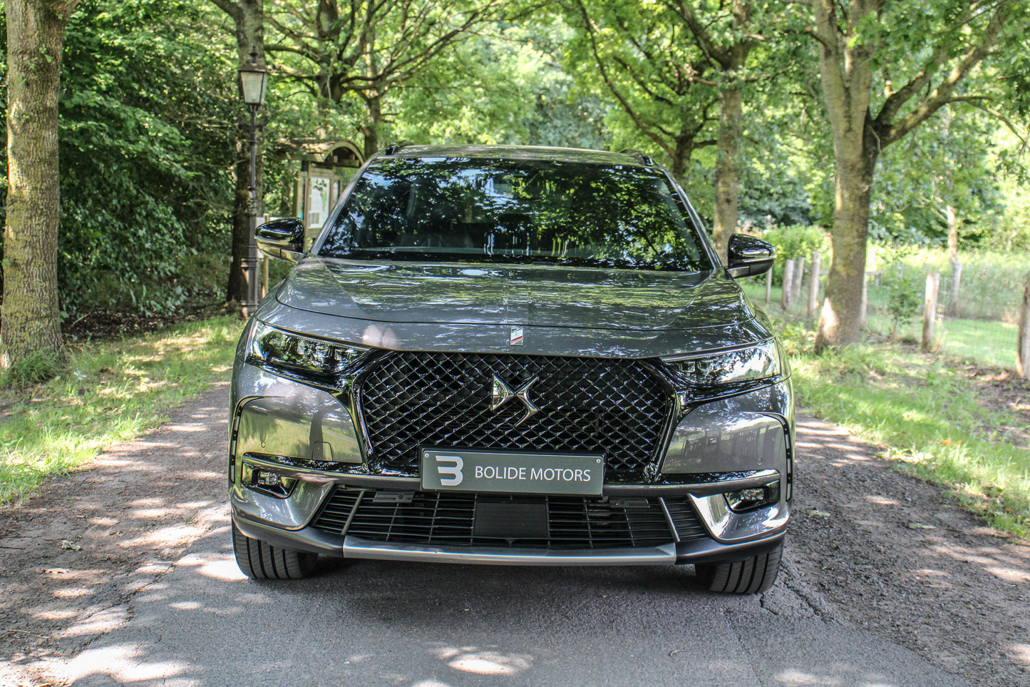 DS Automobiles DS7 // 26.231 km - Benzine/hybride - 2023