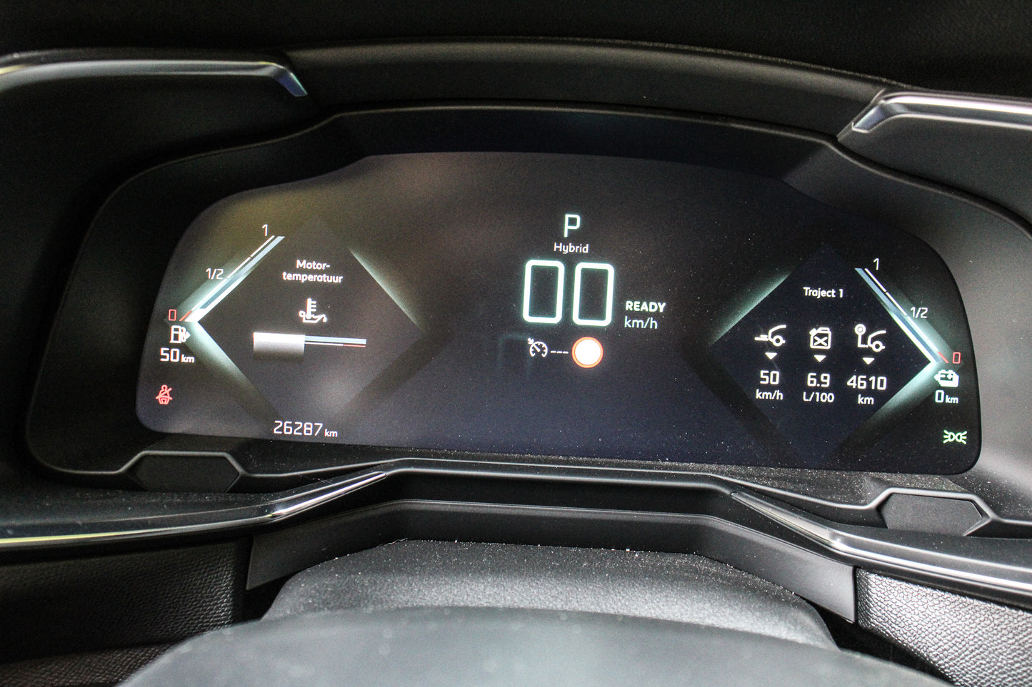 DS Automobiles DS7 // 26.231 km - Benzine/hybride - 2023