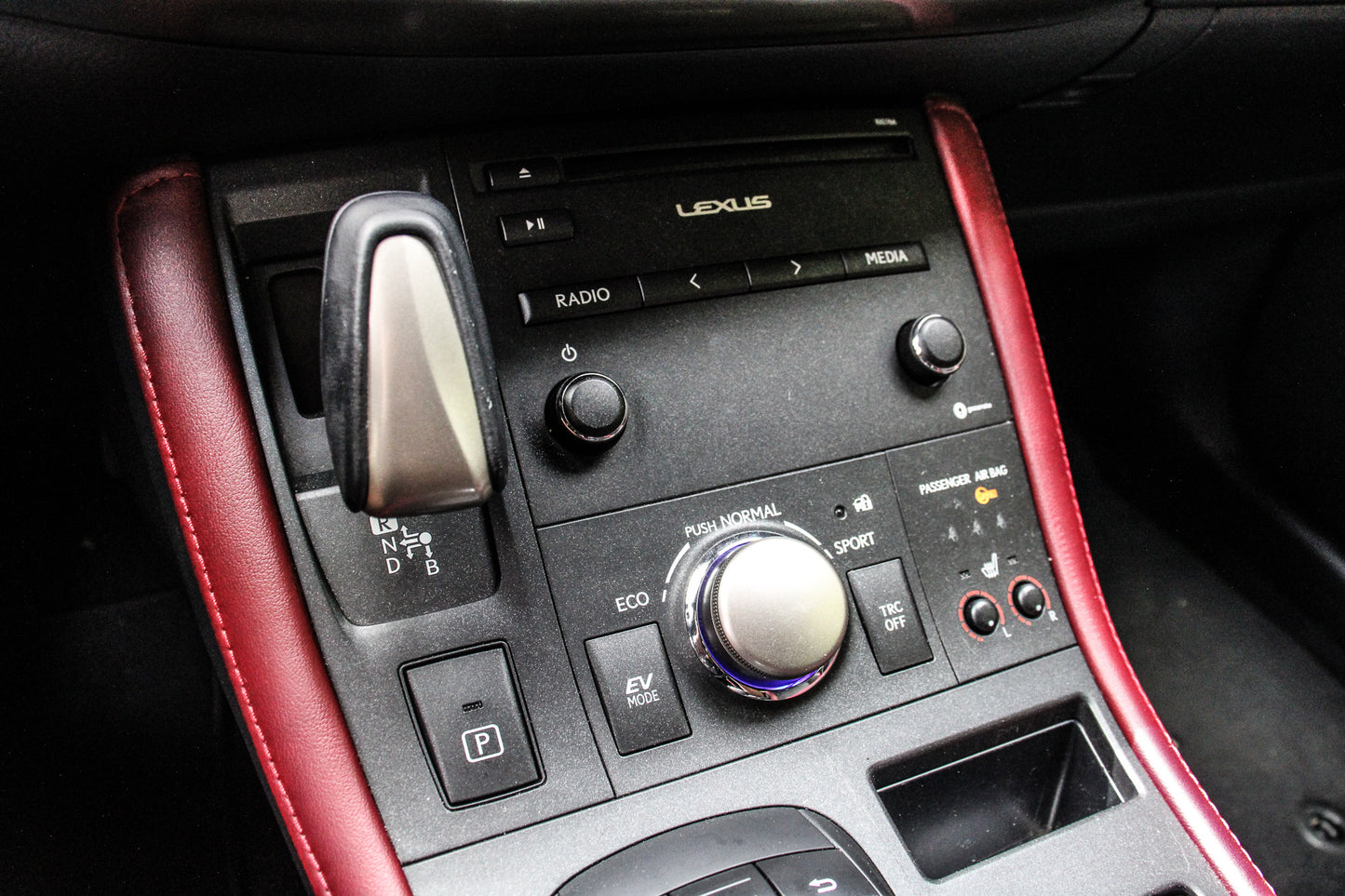 Lexus CT 200h // 78.655 km - Benzine/hybride - 2020