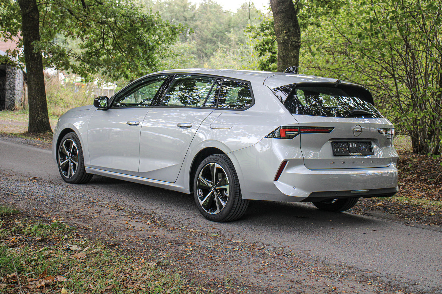 Opel Astra // 53 km - Benzine/hybride - 2023