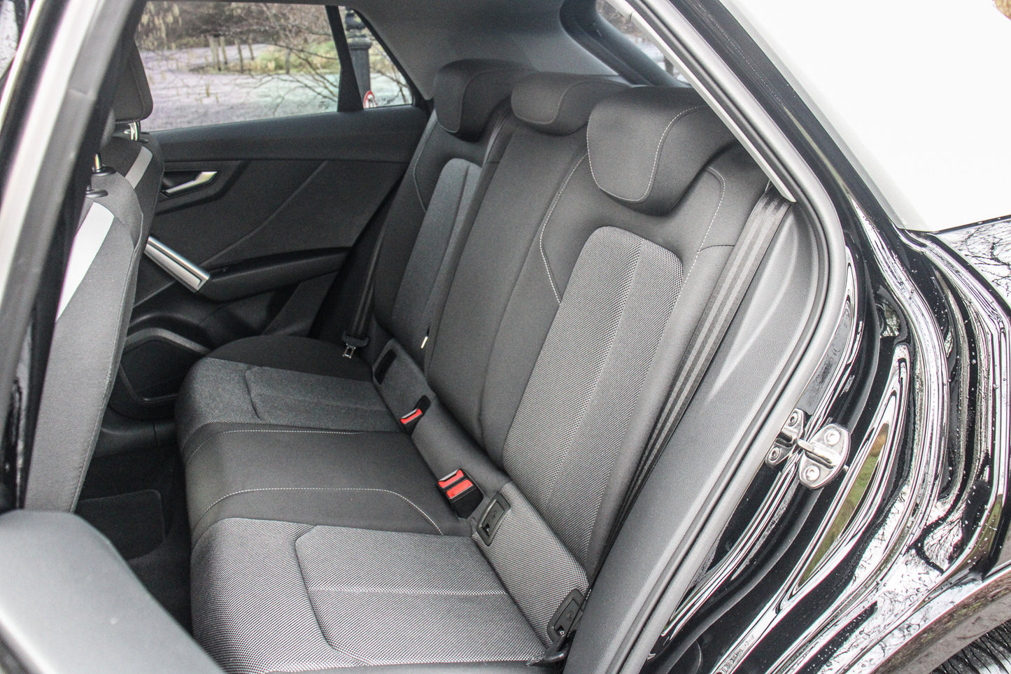 Audi Q2 // 72.106 km - Benzine - 2017
