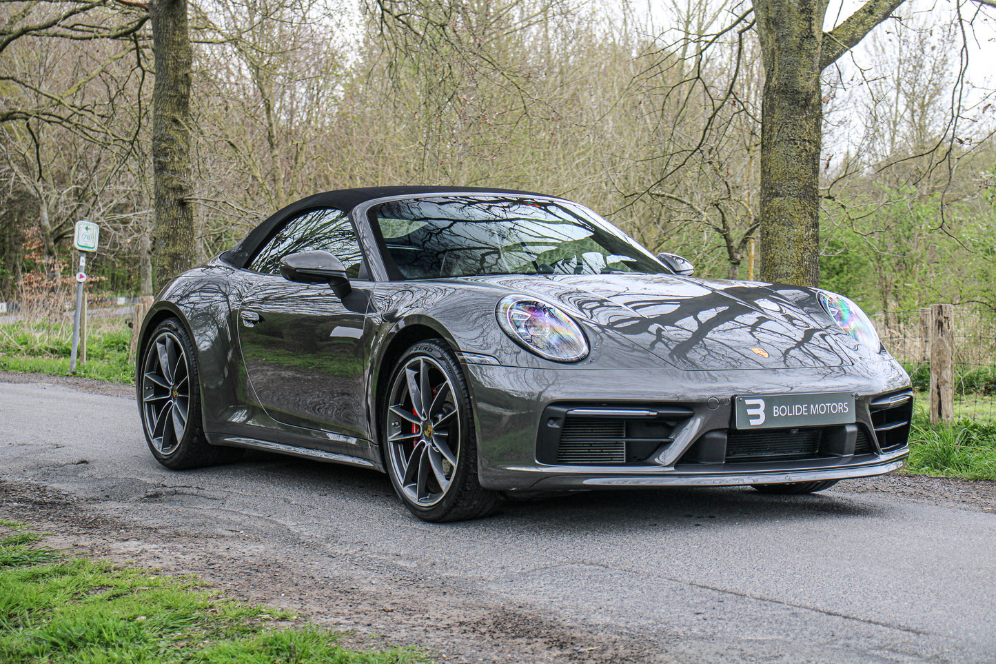 Porsche 911 Cabriolet // 18.757 km - Benzine - 2021