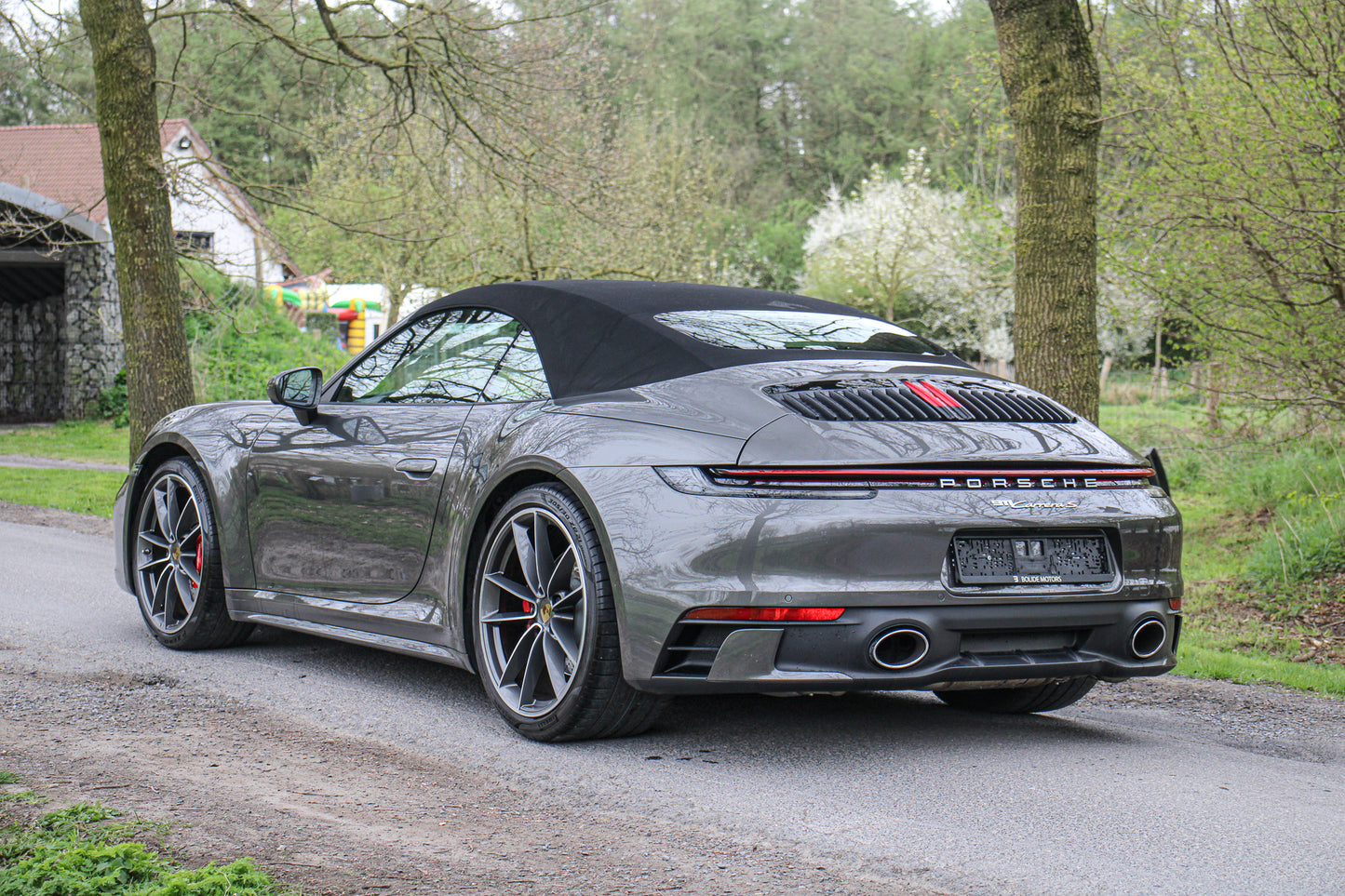 Porsche 911 Cabriolet // 18.757 km - Benzine - 2021