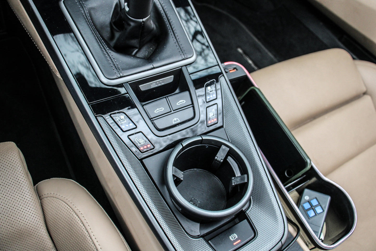 Porsche 911 Cabriolet // 18.757 km - Benzine - 2021