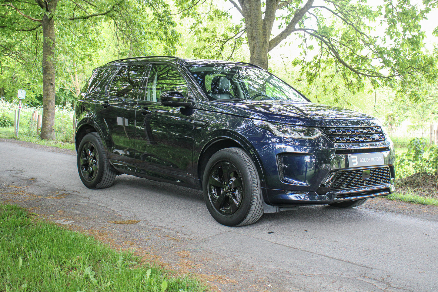 Land Rover Discovery Sport // 84.041 km - Benzine/hybride - 2021