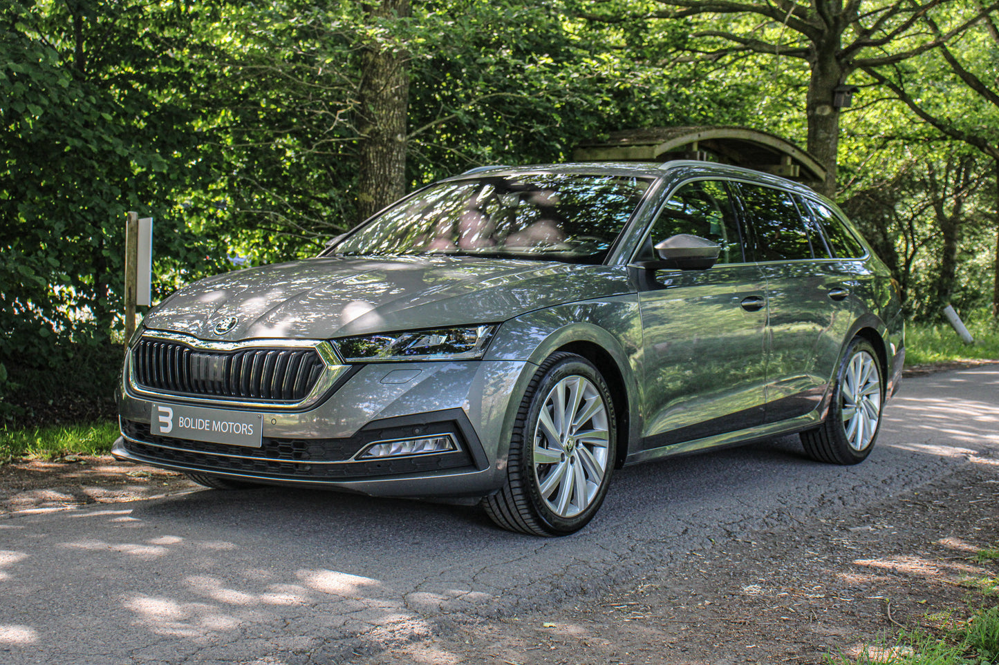 Skoda Octavia // 97.932 km - Benzine - 2023