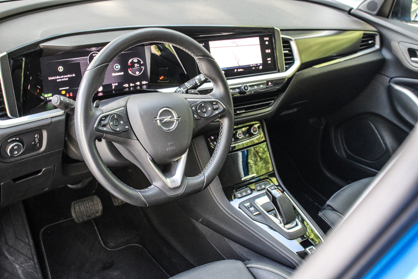 Opel Grandland SUV // 11.905 km - Benzine/hybride - 2022