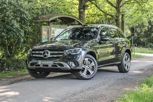 Mercedes-Benz GLC // 93.436 km - Benzine/Hybride - 2021