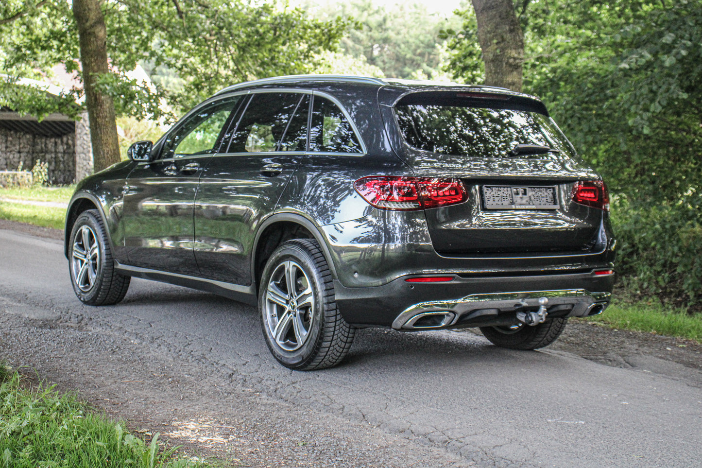 Mercedes-Benz GLC // 93.436 km - Benzine/Hybride - 2021
