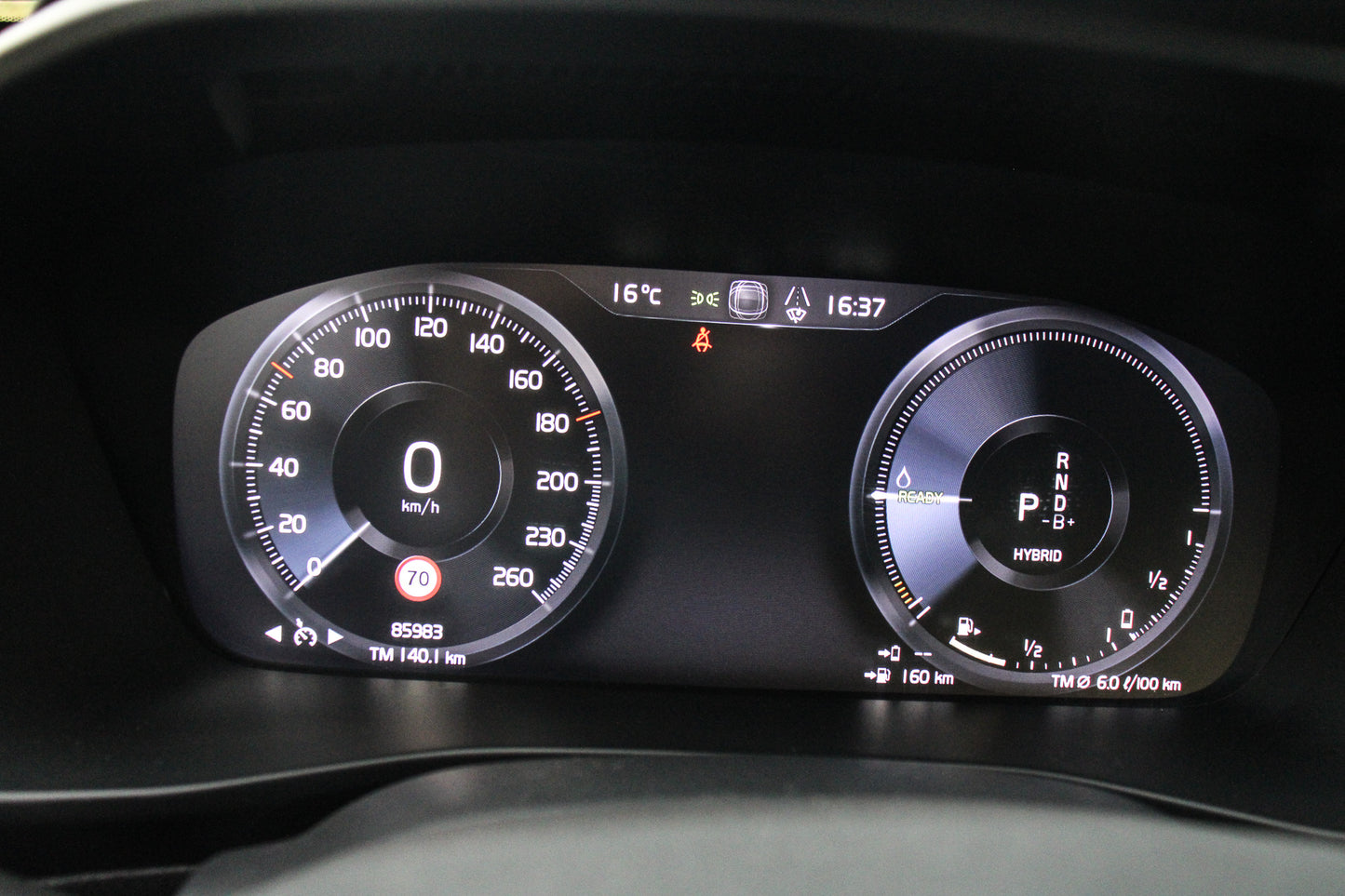 Volvo XC40 // 85.983 km - Benzine/hybride - 2021